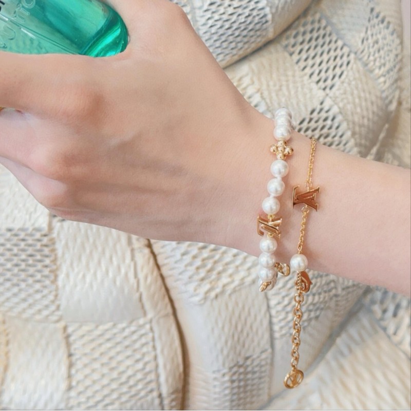 LV Bracelet