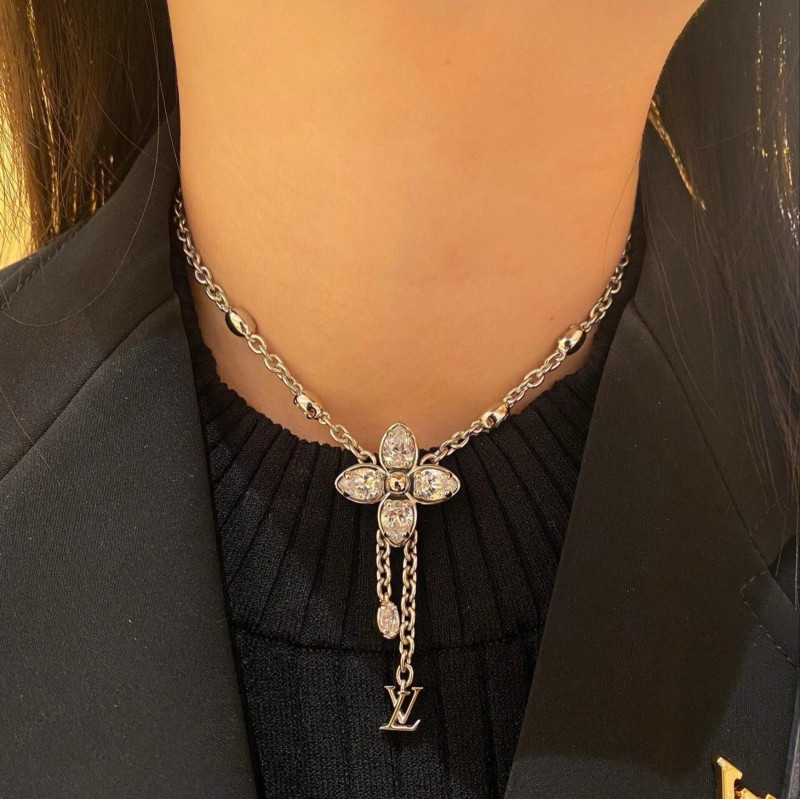 LV Necklace 