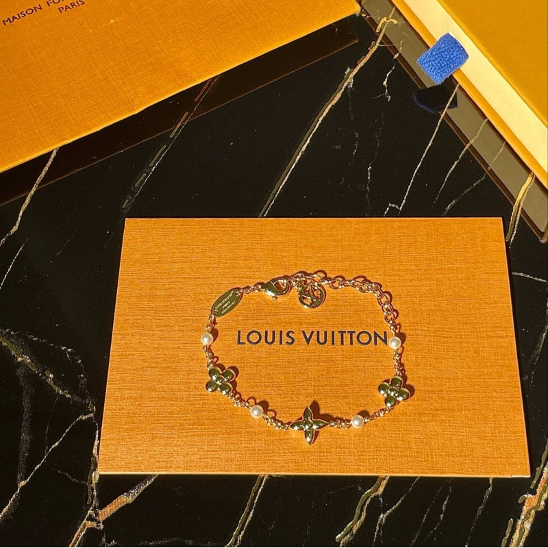 LV Bracelet