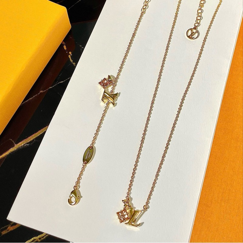 LV Necklace / Bracelet