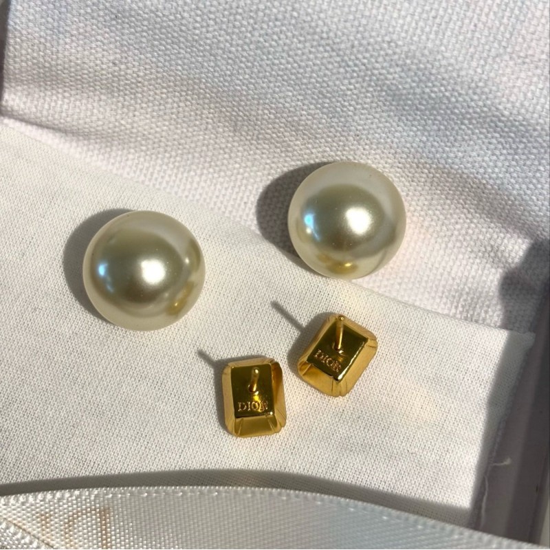 Dior Earrings