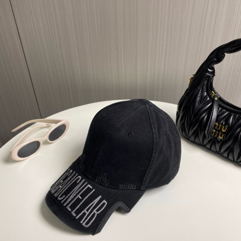 Balenciaga Cap