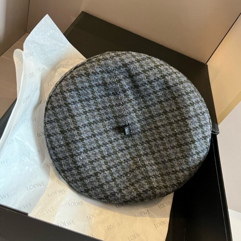 Loewe Berets