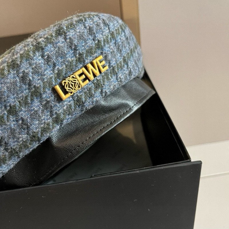 Loewe Berets