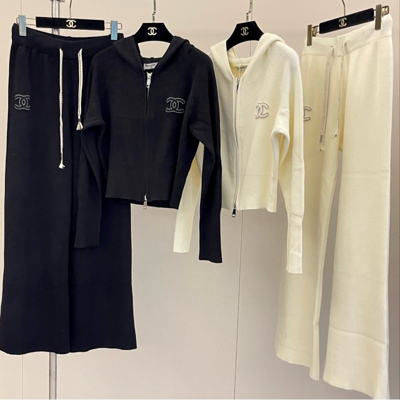Chanel Zipper Sweater & Sweatpants Set