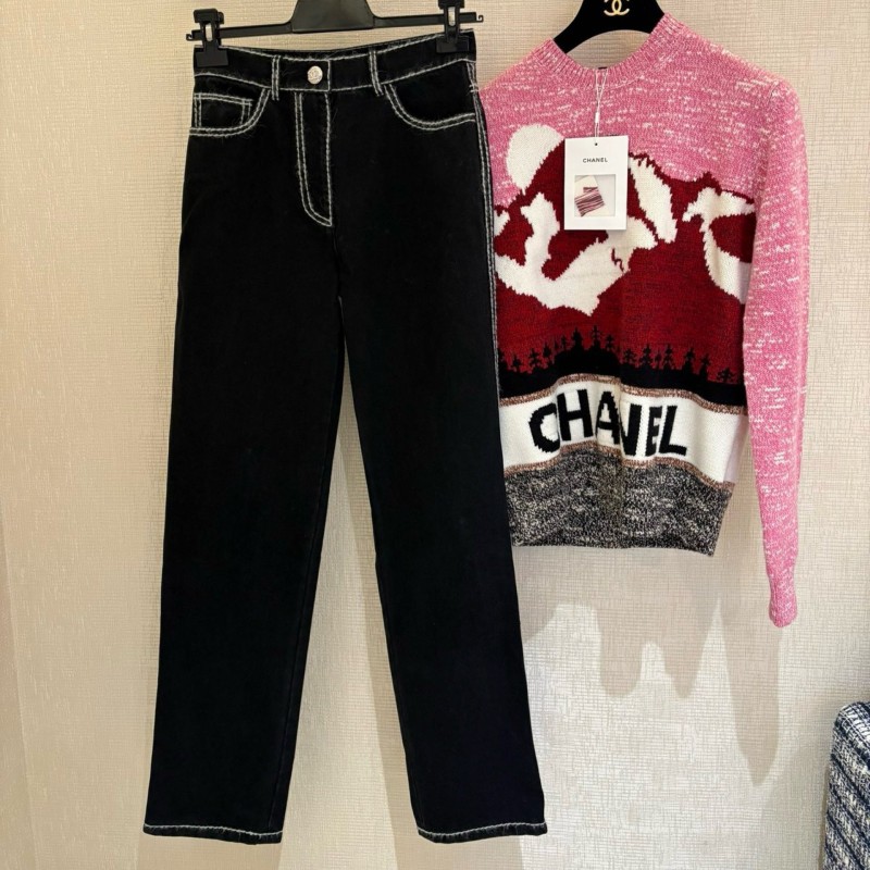 Chanel Jeans