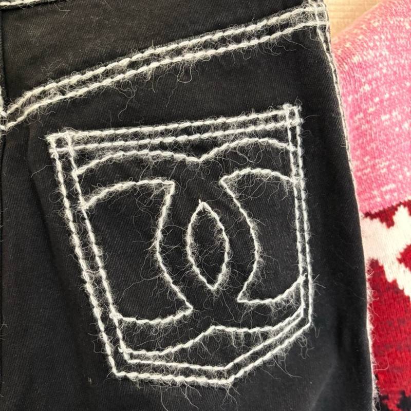 Chanel Jeans