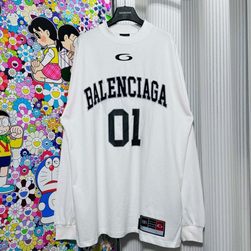 Balenciaga Unisex Sweater