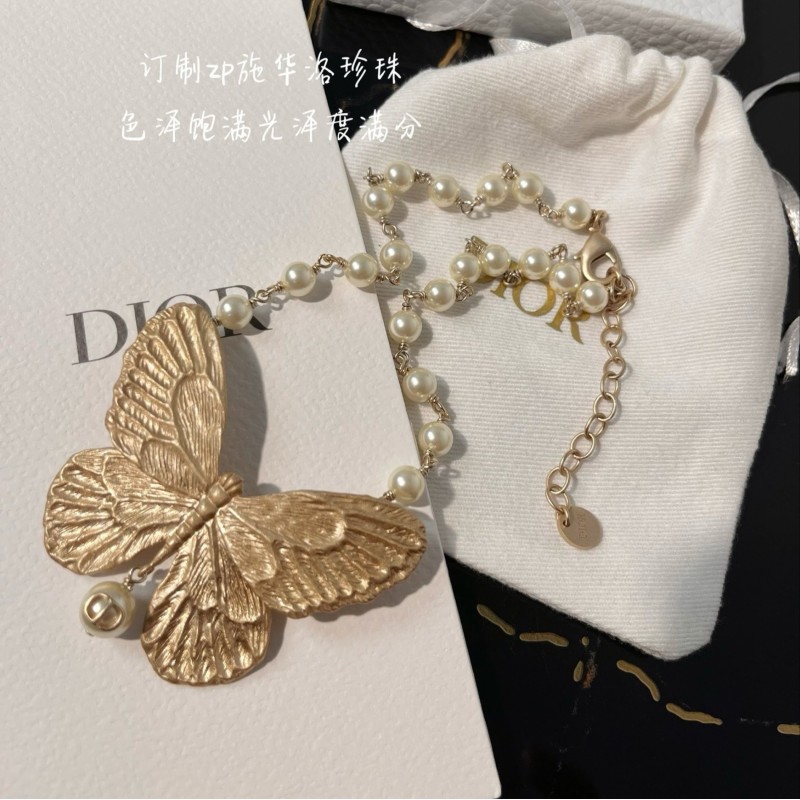 Dior Necklace