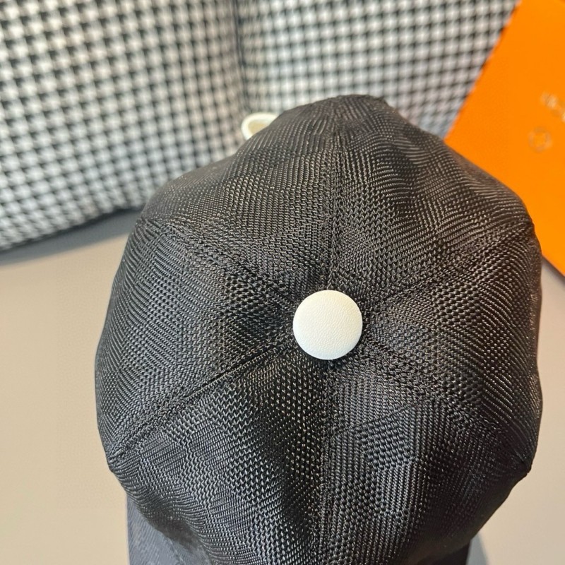 LV Cap