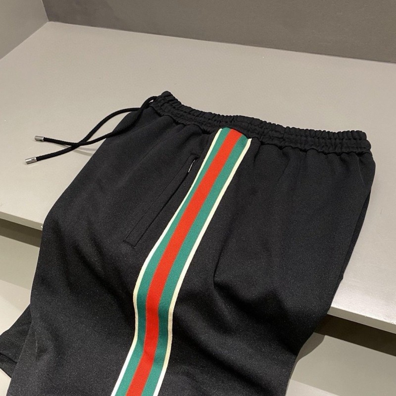 Gucci Unisex Short Pants