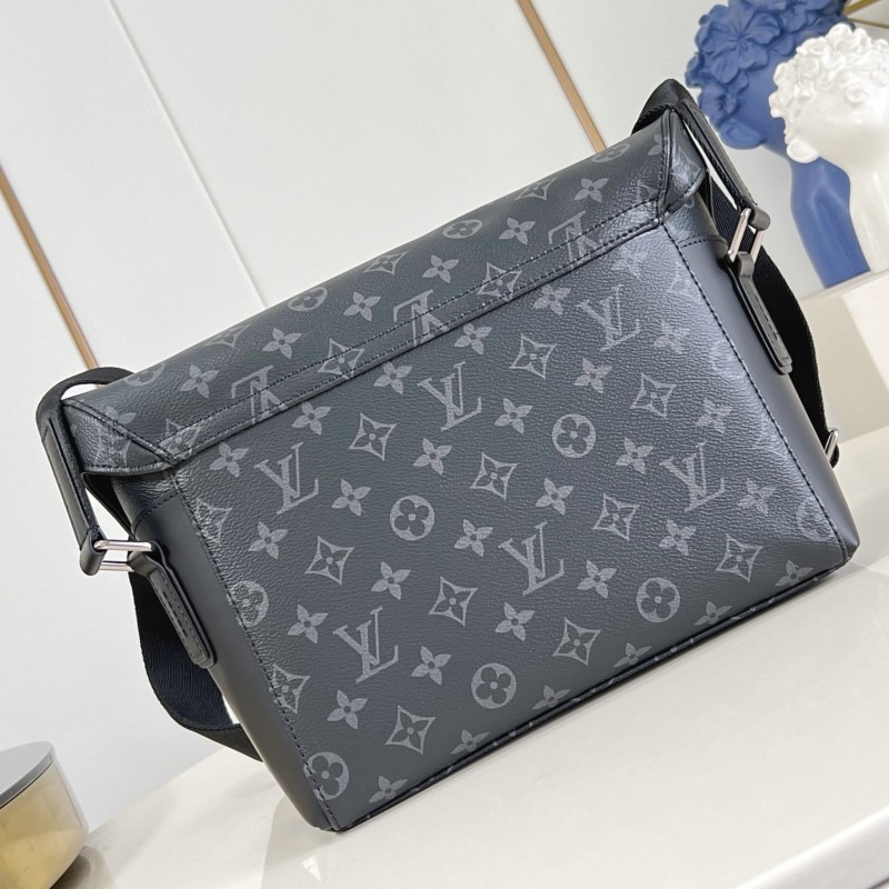 LV Voyage Messenger Bag
