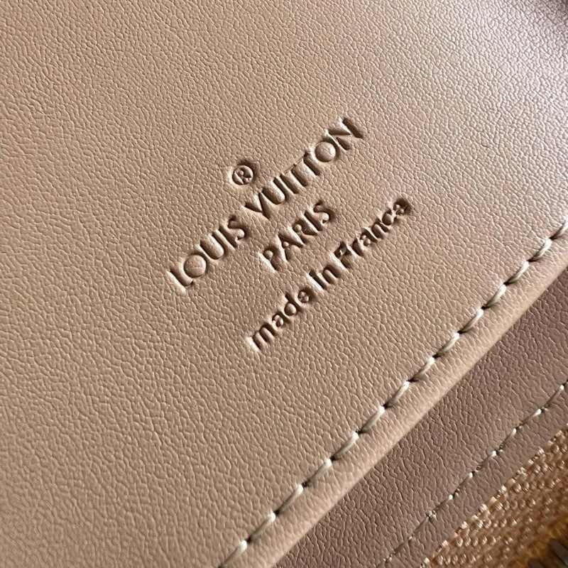 Lv Long Wallet