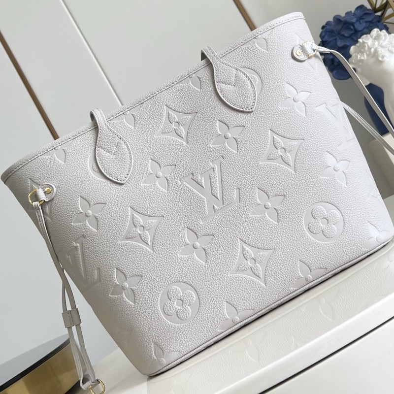 LV Neverfull Handbag 