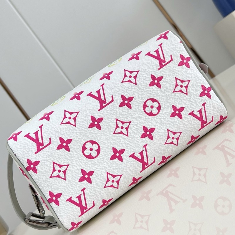 LV  Locker Dopp Kit Handbag