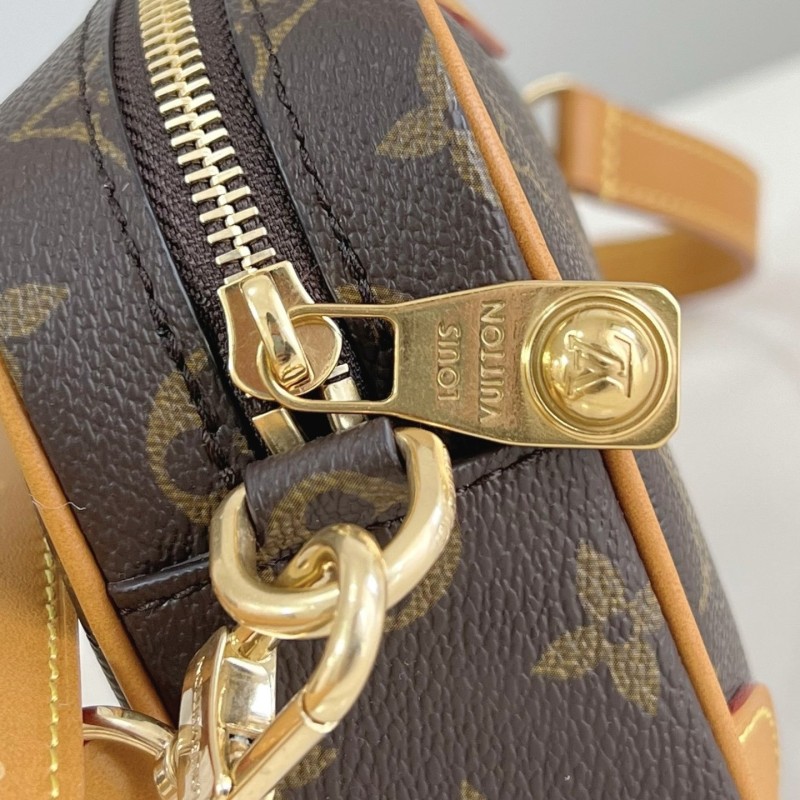 LV Trocadéro Handbag 