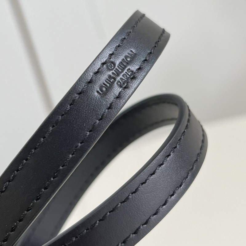 LV OnTheGo East West Handbag 