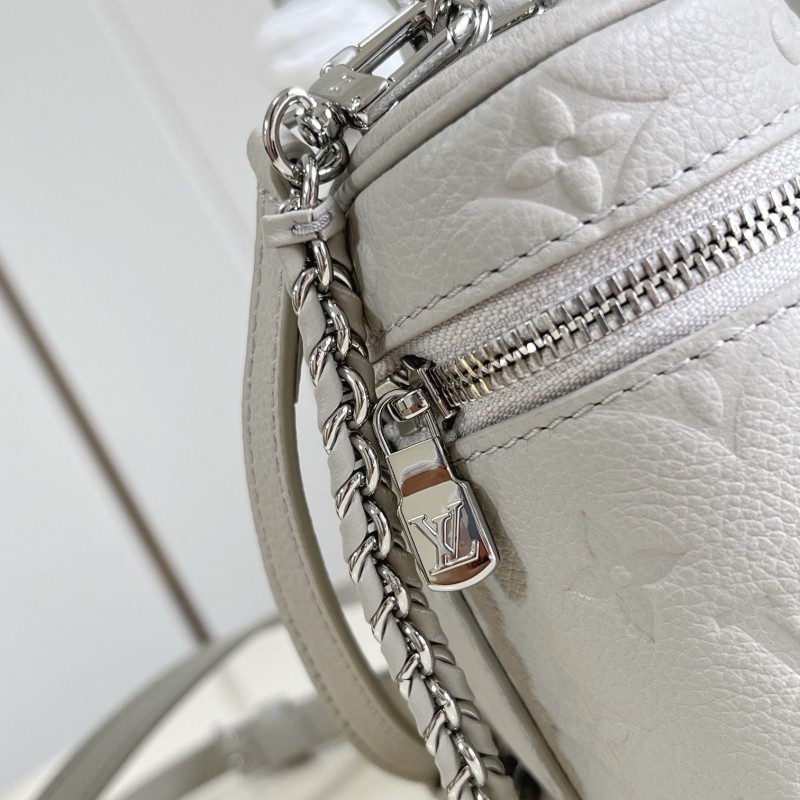 LV Vanity Chain Pouch Handbags 