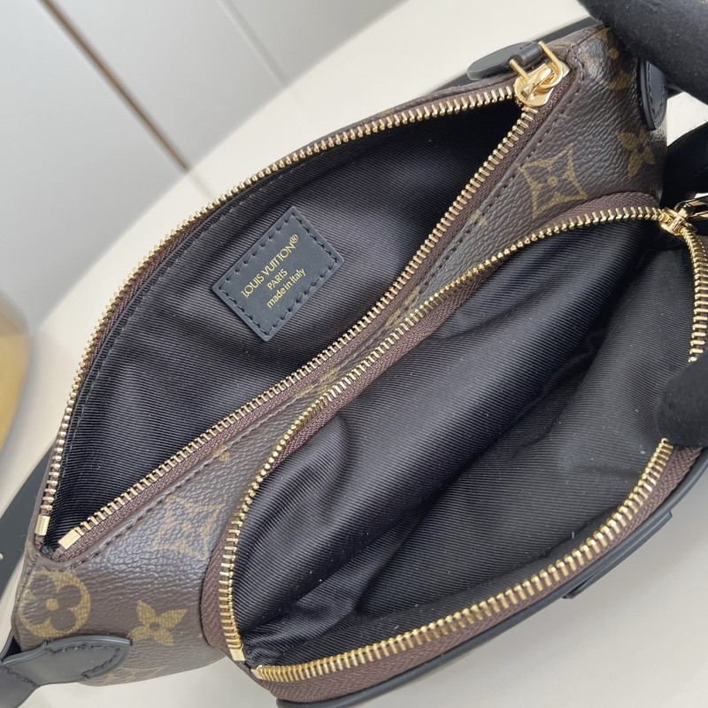 LV Keepit Handbag 
