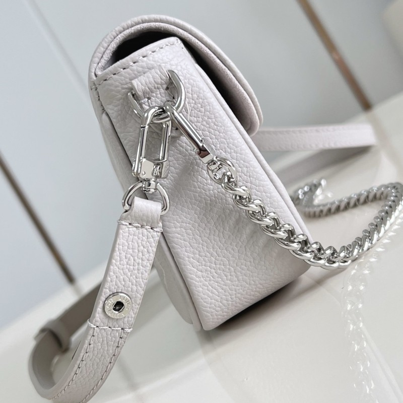 LV Wallet on Chain Ivy