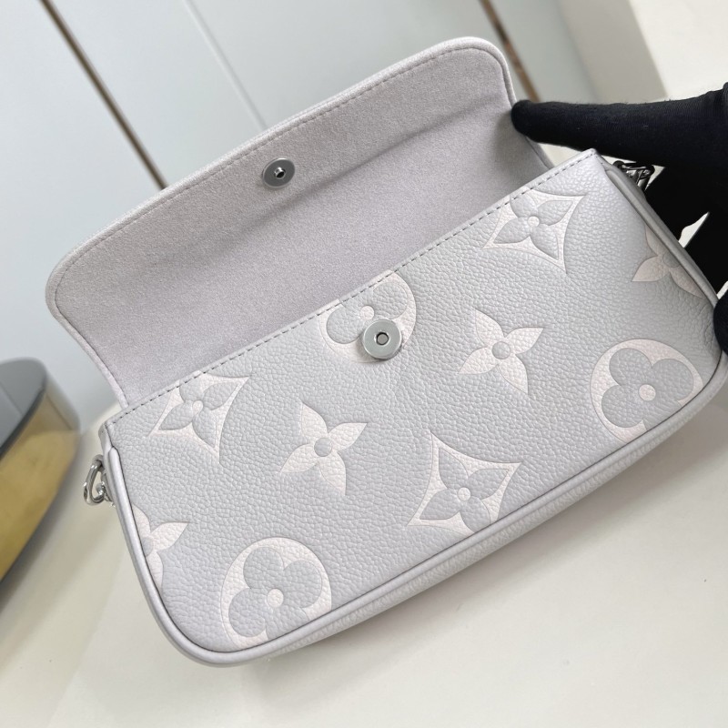 LV Wallet on Chain Ivy