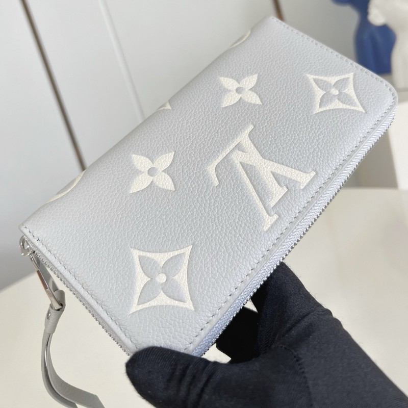 Lv Long Wallet