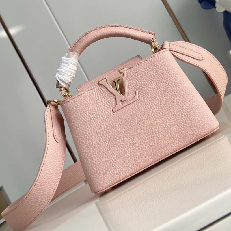 LV Capucines Handbag 迷你