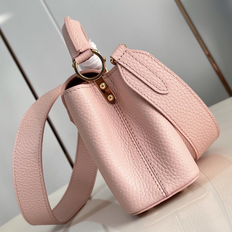 LV Capucines Handbag 迷你