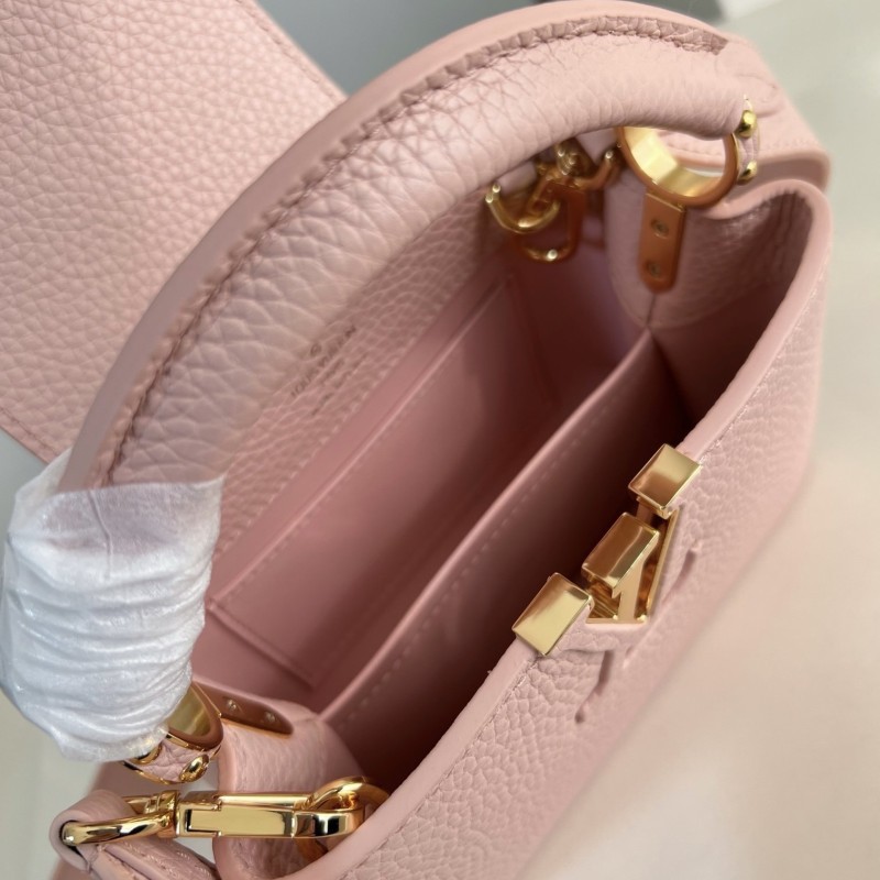 LV Capucines Handbag 迷你