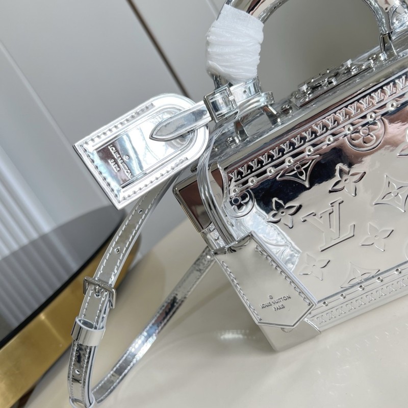 LV  Valisette Trésor  