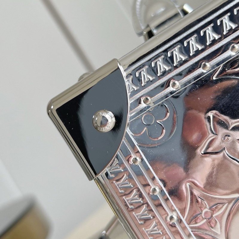 LV  Valisette Trésor  