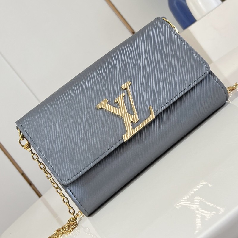 LV Pochette Louise