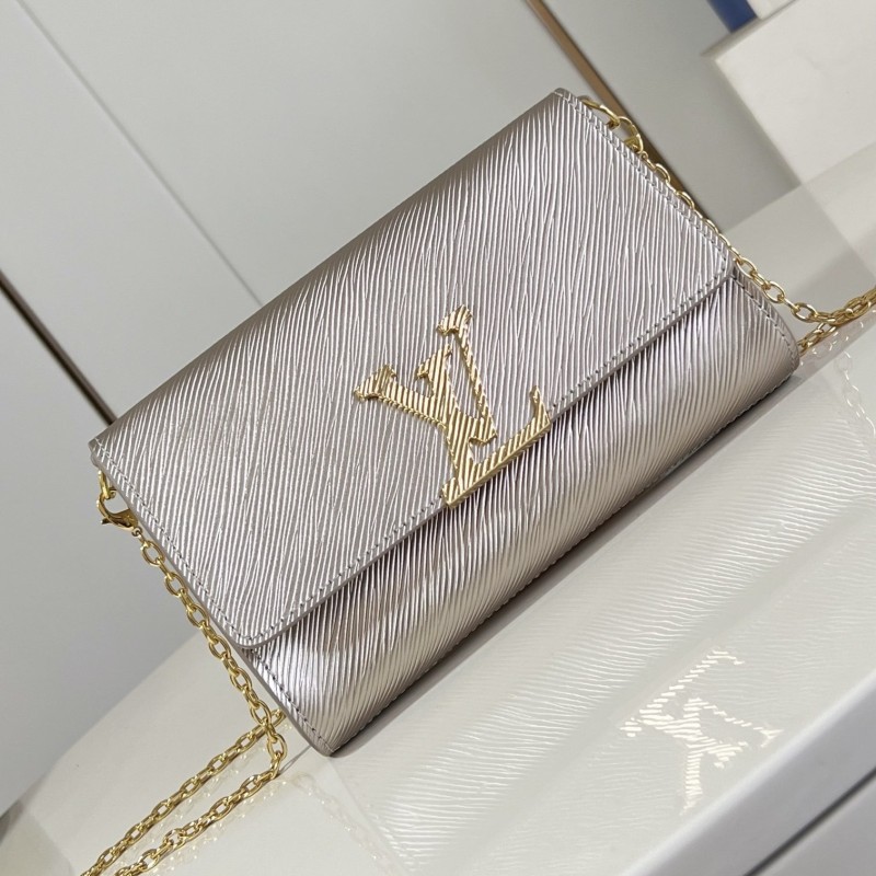 LV Pochette Louise