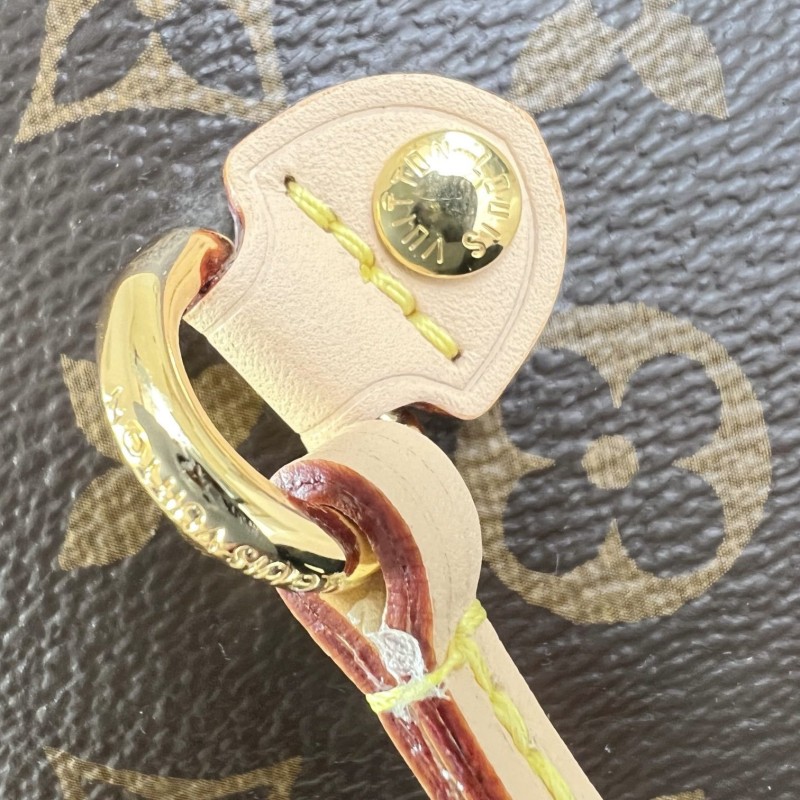 LV Neverfull Handbag 