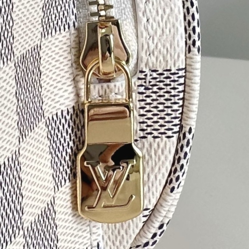 LV Montsouris 双肩包