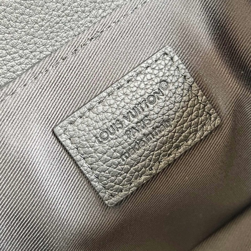 LV Steamer East West