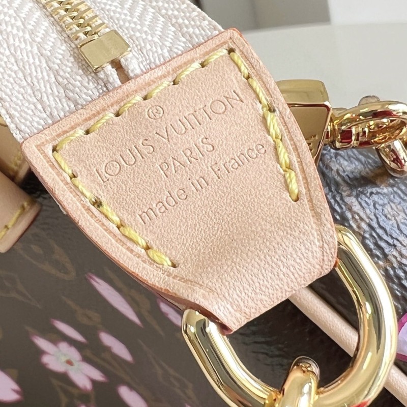 LV Pochette Accessoires 