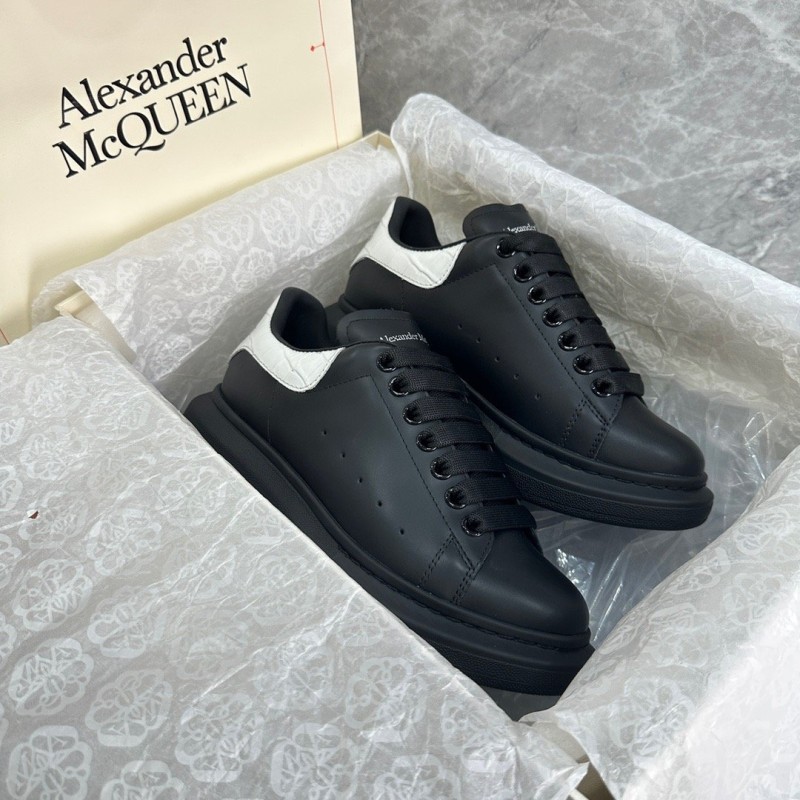 McQueen Unisex Shoes