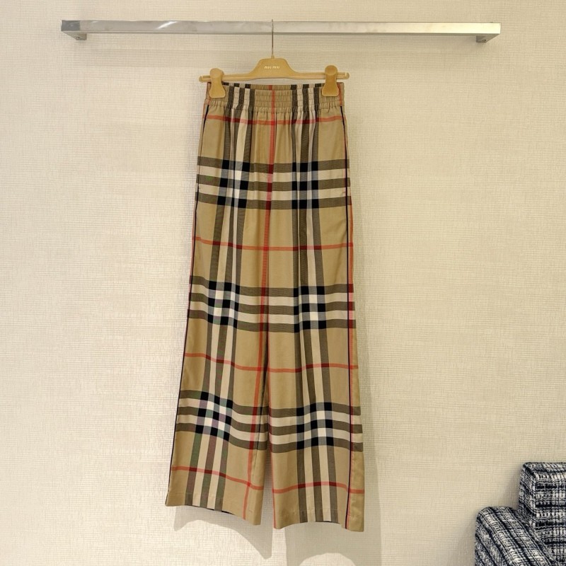 Burberry Casual Pants