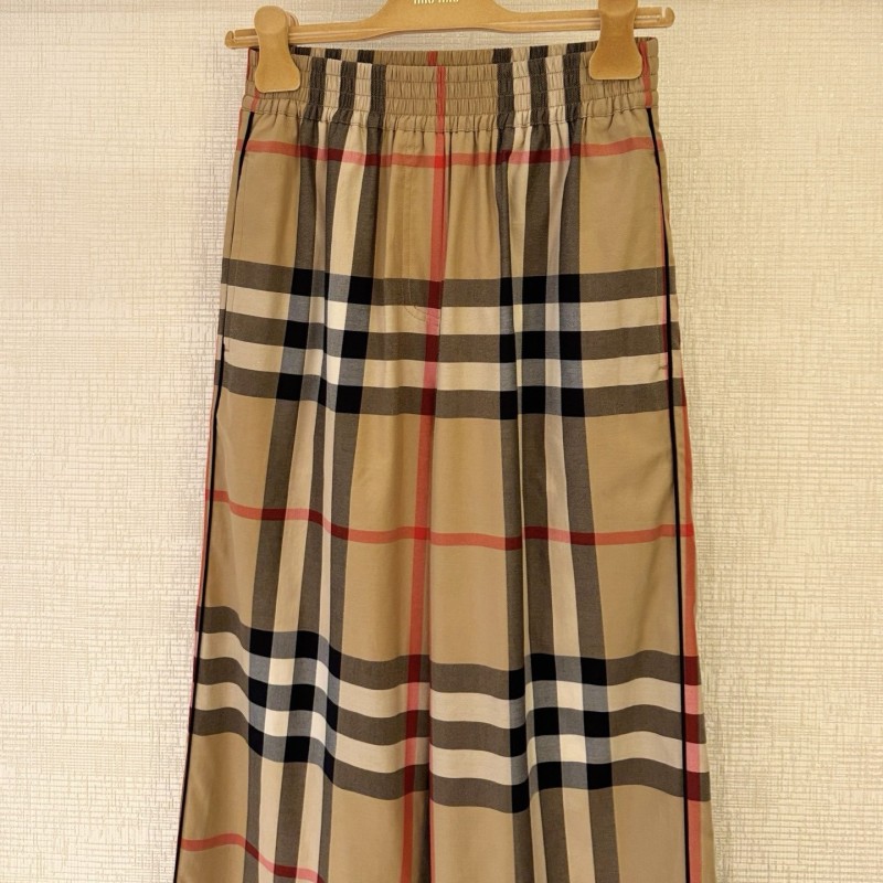 Burberry Casual Pants