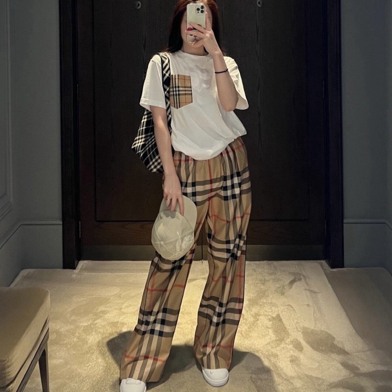 Burberry Casual Pants