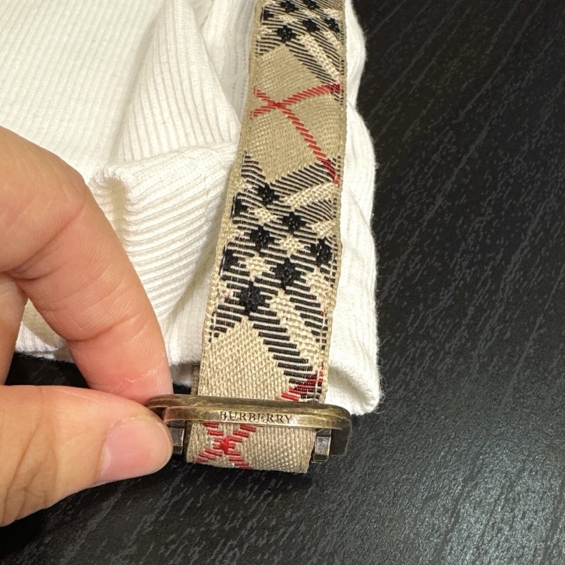 Burberry Knitted Vest 