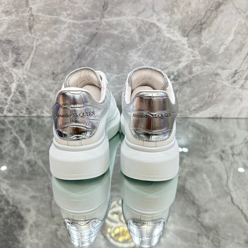 McQueen Unisex Shoes