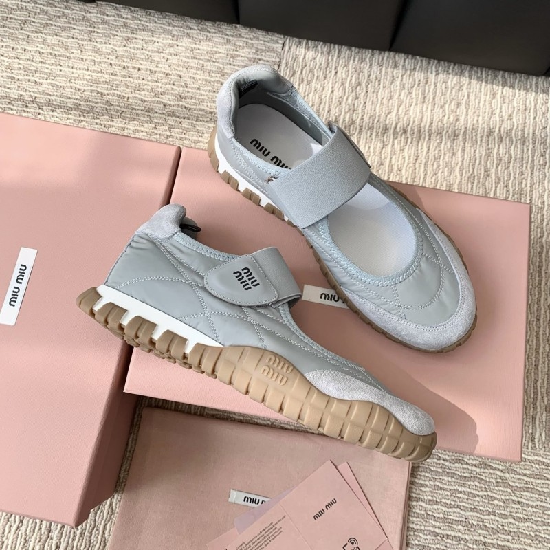 MiuMiu Casual Sneaker