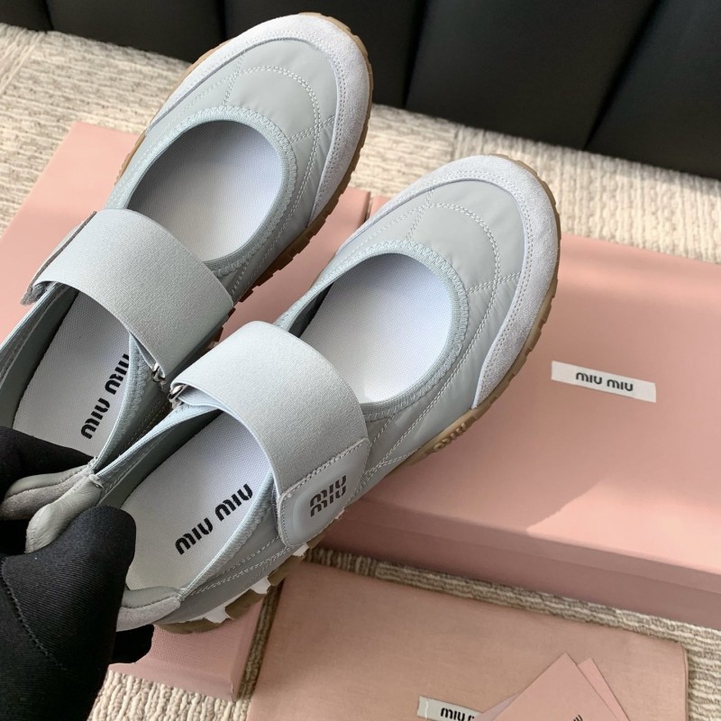 MiuMiu Casual Sneaker
