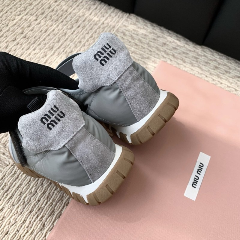 MiuMiu Casual Sneaker