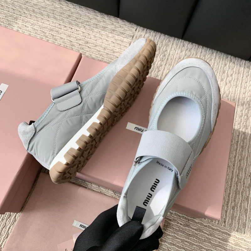 MiuMiu Casual Sneaker