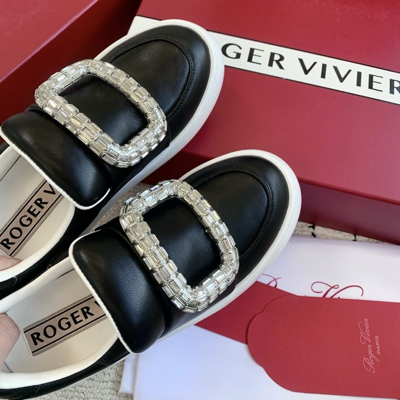 Roger Vivier Sneaker 