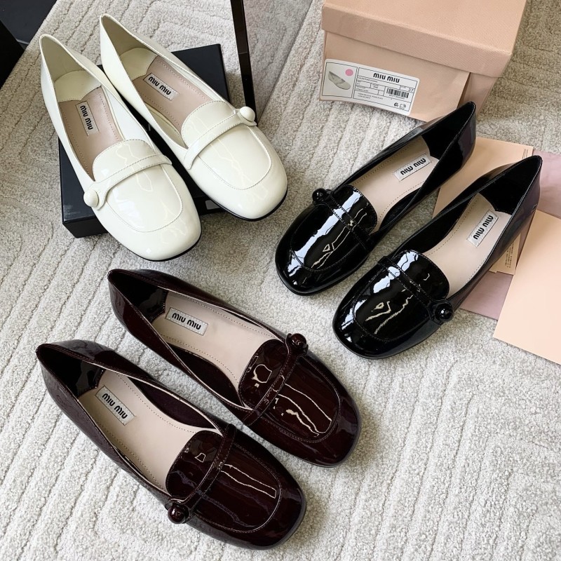 MiuMiu Flats