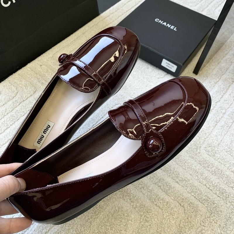 MiuMiu Flats
